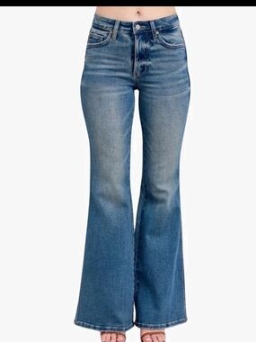 Judy Blue Medium Blue High-Rise Flare Jeans